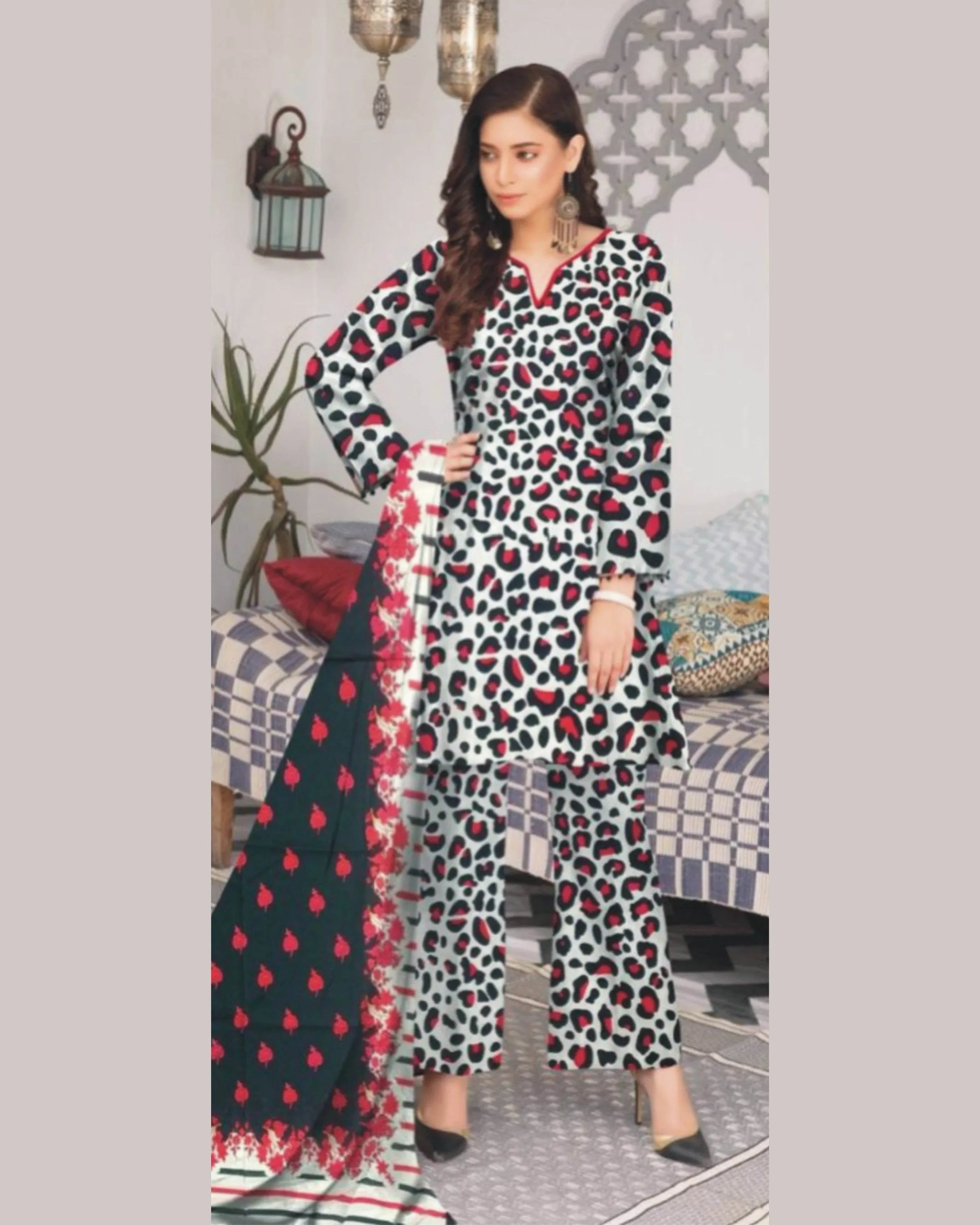 CHARIZMA LAWN PRINTED UNSTICH 3PC - City Cloth House