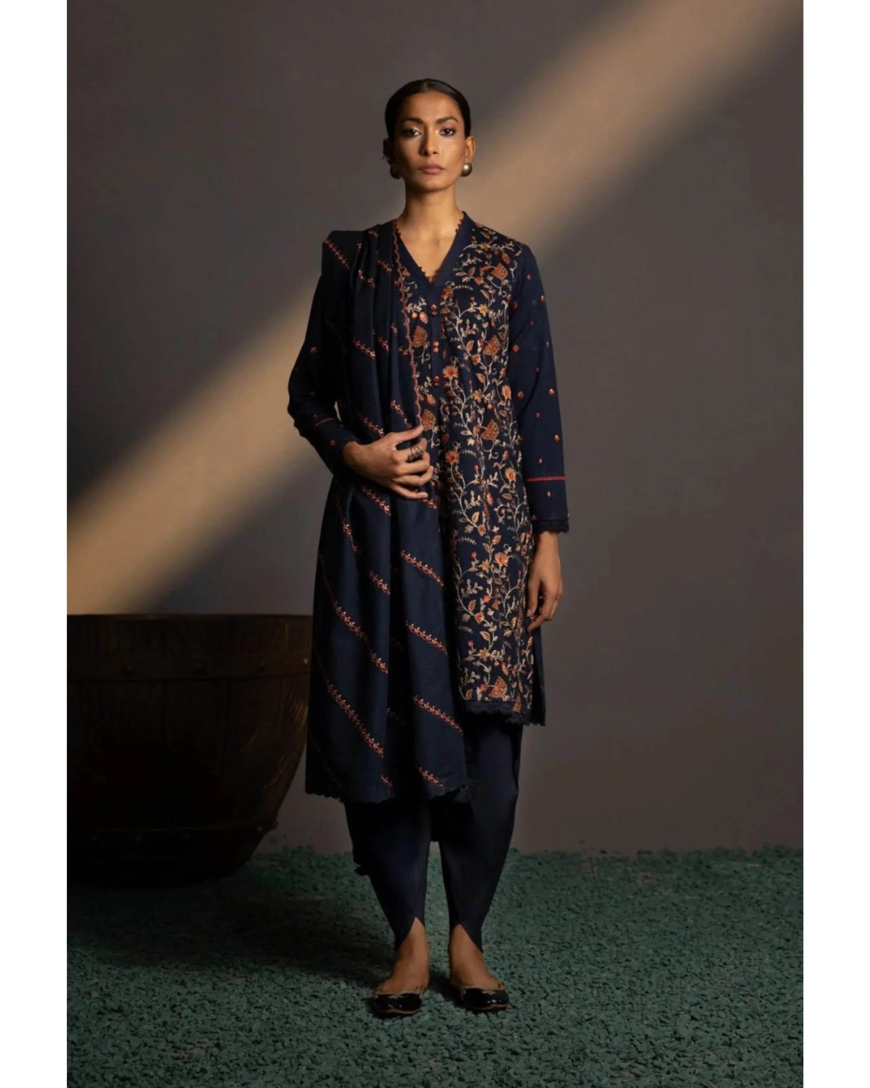 BAREEZE KARANDI UNSTICH EMB 3PC - City Cloth House